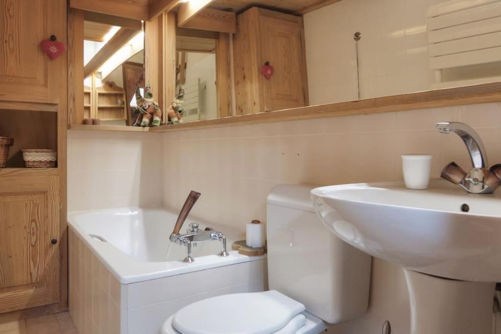 شقة Duplex Chaleureux Au Coeur De Megeve 2 P المظهر الخارجي الصورة